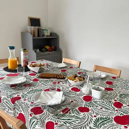 Bed & Breakfast 45 Pines West *